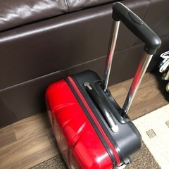 スーツケース（中）の画像