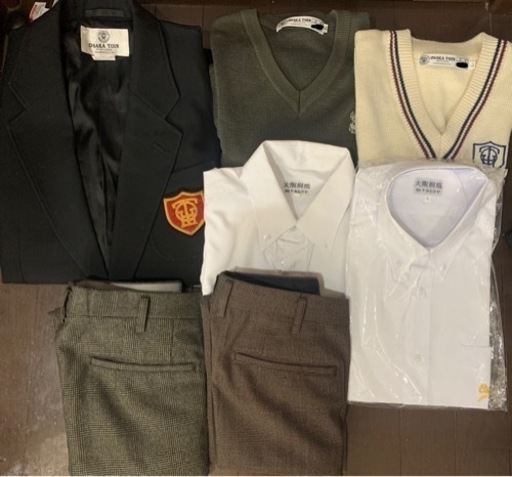 大阪桐蔭高校　男子制服　3