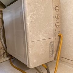 二層式洗濯機　洗濯　脱水　