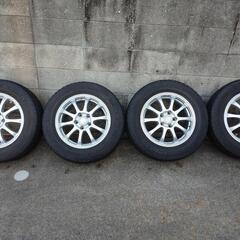 MPVで使用。スタッドレスタイヤ215/65R16