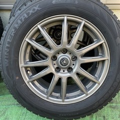 スタッドレスタイヤ&ホイール4本セット225/60R17の画像