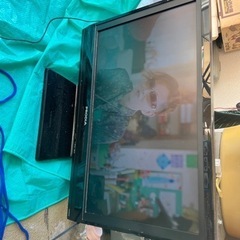 テレビと室内アンテナ