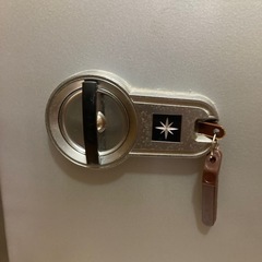 耐火金庫あげます。キング工業KM-70(未使用)の画像
