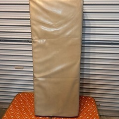 車中泊や体操など使い方色々ウレタンマット