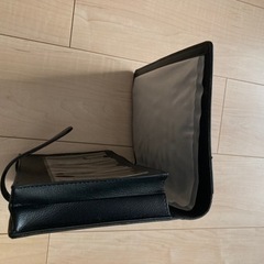 VW フォルクスワーゲン 純正 取説・車検証ケースの画像