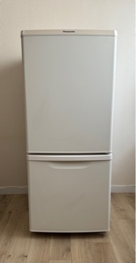【美品】Panasonic 冷蔵庫 138L 2022年製NR-B14FW-W