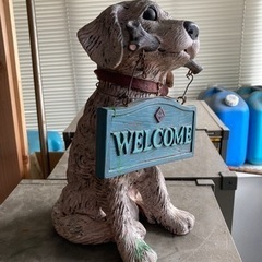 犬の置物の画像
