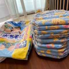 【売り切れました🙏】ムーニー水遊び用オムツ　Mサイズ　パンツ　ピカチュウデザインの画像