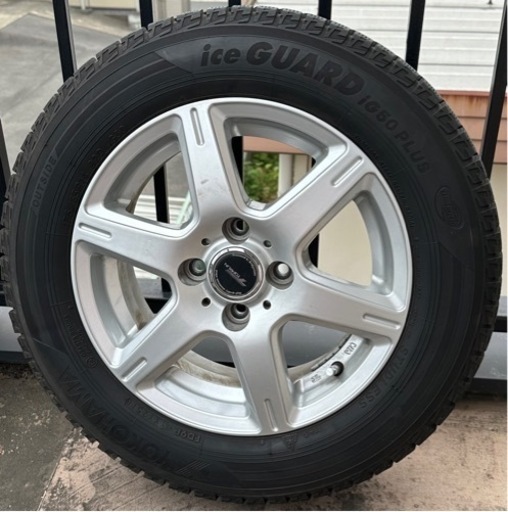 スタッドレスタイヤ