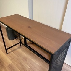 IKEA パソコンテーブル　- FJÄLLBO フィエルボ　お譲りいたします。の画像