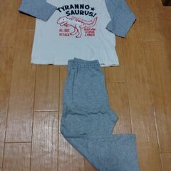 【取引中】パジャマ2着　男児110の画像