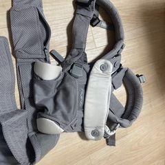 nuna 抱っこ紐の画像