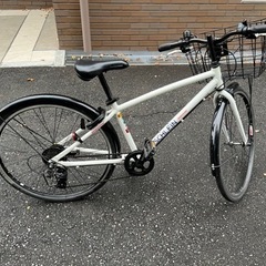 ブリヂストン シュライン26インチ 白 2年半使用