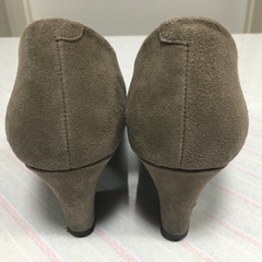 ⭕️ PUPE パンプス (サイズ:35＝22.5cm)の画像