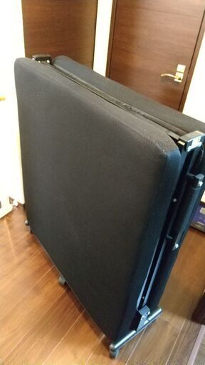 折り畳み式ベッド