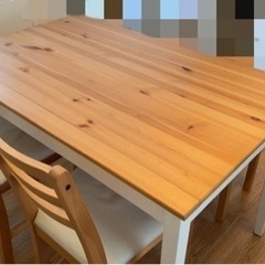 IKEA ダイニングテーブル