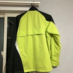 XTSのスポーツ用の上着の画像