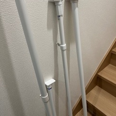 突っ張り棒の画像