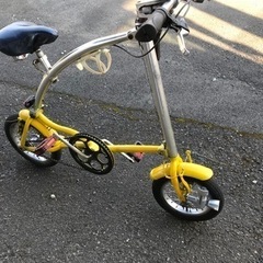 半分アルミ、軽い、折リたたみ自転車