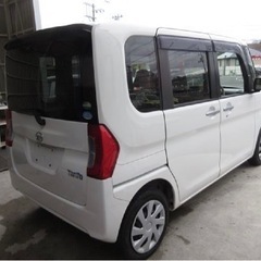 【月々2万円〜】⭐️誰でも車が買える 低与信・自社ローン専門店⭐️安心の12ヶ月保証！平成27年式タント！信用回復ローン！の画像