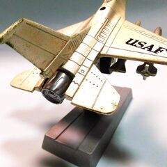 卓上置物兼ライター（ガス）　米空軍F-16 戦闘機プラモデル　一部金属使用　日本製中古　の画像