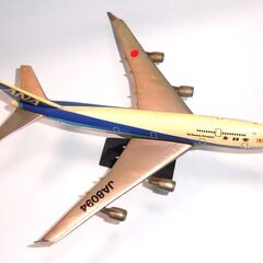 置物　全日空　ボーイング’７４７ー２００型　ANAオリジナルプラモデル　中古品（箱なし）の画像