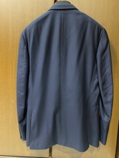 Paul Smithのスーツです！