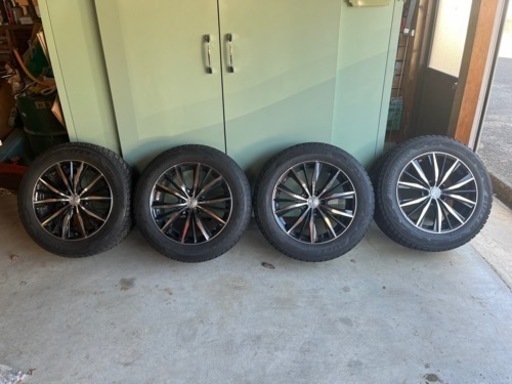 値下げWEDSウェッズ　レオニス18インチ　スタッドレス235/60/18