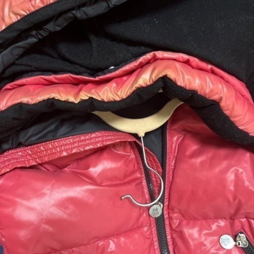モンクレール　ダウン　難あり