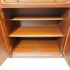 MARUSHIGE COMO キャビネット　展示品 MARUSHIGE COMO キャビネット 展示品 MARUSHIGE COMO キャビネット展示品