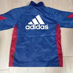 adidasキッズジャージ上下の画像