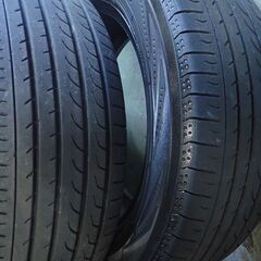 【お取引決定！】★中古タイヤ YOKOHAMA 205/60R16 92H  BLUEARTH RV-02 TL・2本！VOXY・ノア・ステップワゴン等への画像