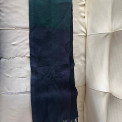BEAMS マフラーの画像