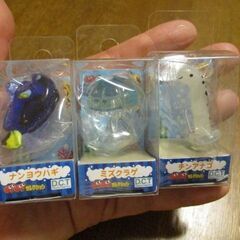 ガラスの水族館オブジェ　ナンヨウハギ＆クラゲ＆チンアナゴ　