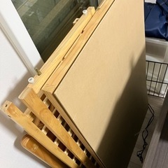 ベビーベッドの画像