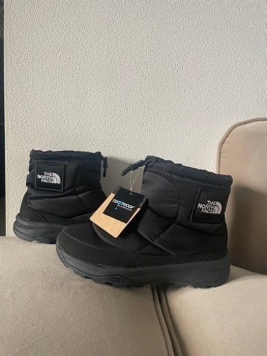 新品】the north face 防水 冬靴 ブーツ 黒