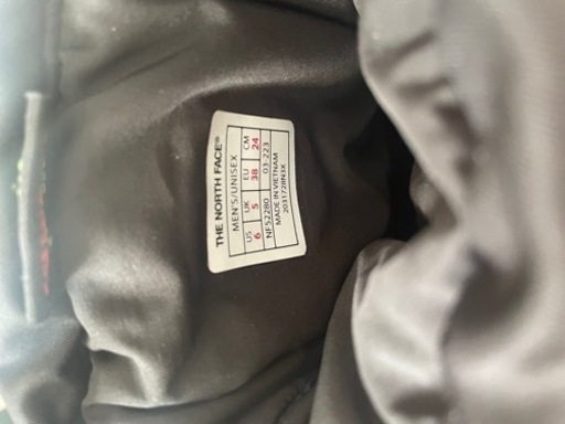 【新品】the north face 防水 冬靴  ブーツ　黒
