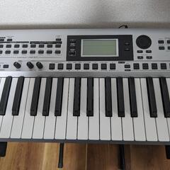 【電子ピアノ】【ほぼ未使用】【75%OFF】KORG i3 演奏.作曲.レコーディング.Liveにも使える万能キーボード！の画像