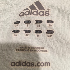 ⭕️adidas パーカー （レディース Mサイズ）の画像