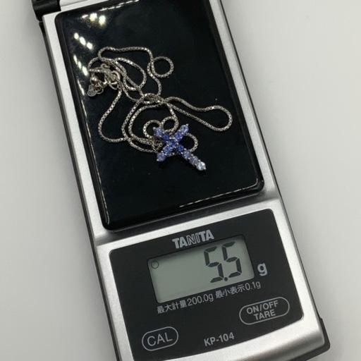 K18WG pt900 サファイヤクロスペンダント　ネックレス　5.5g 0.92ct