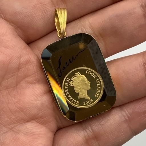 K24 付　ペンダントトップ　枠K18金　ガラス　12.8g