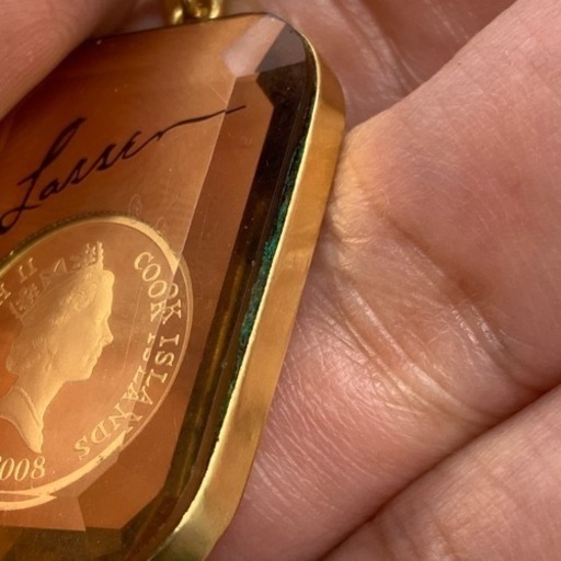 K24 付　ペンダントトップ　枠K18金　ガラス　12.8g