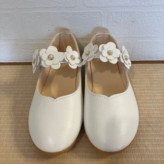 【受付終了】フォーマルシューズ　19〜20cm 白