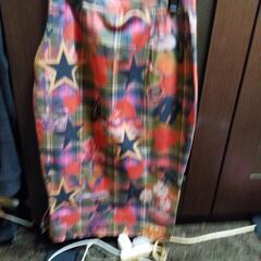 ヴィヴィアン・スプリングコート・スカート取引中の画像