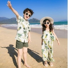 新品アロハ オールインワン アロハシャツ パイナップル花柄 ワンピースビーチ衣装の画像