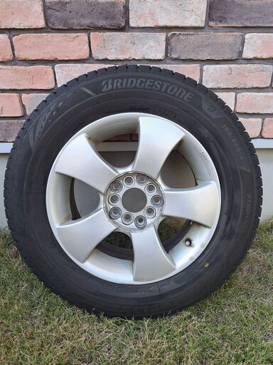 【12/10終了】スタッドレスタイヤ４本セット　BLIZZAK VRX3 195/65/15 2022年製造