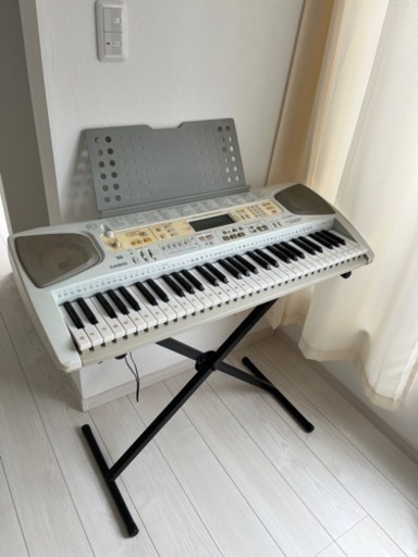CASIO LK-201TV 電子キーボード(スタンド付き)