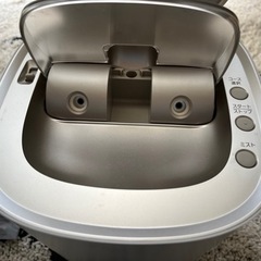 パナソニック スチーマー ナノケア 温冷・化粧水ミストタイプ ダブル保湿 ゴールド調の画像