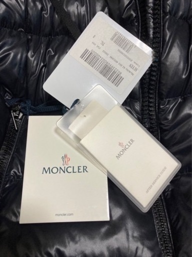 MONCLER  レディース　ダウンコート　タグ