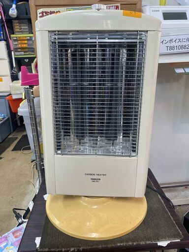 リサイクルショップどりーむ荒田店 No9097 カーボンヒーター　山善　最大９００W　便利な首振り機能付き♪